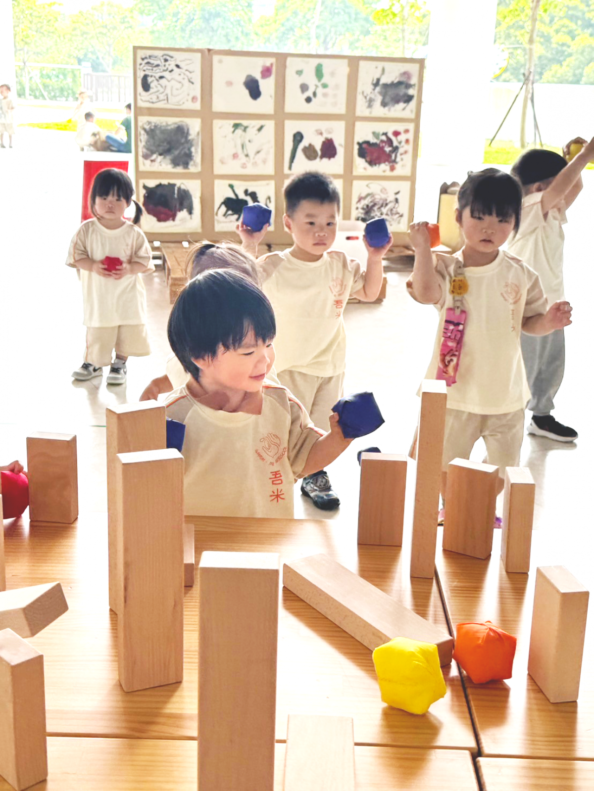兒 (1) 兒 (1)