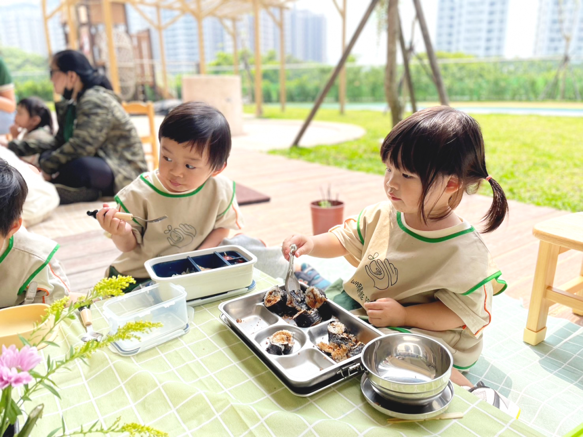 兒 (7) 兒 (7)