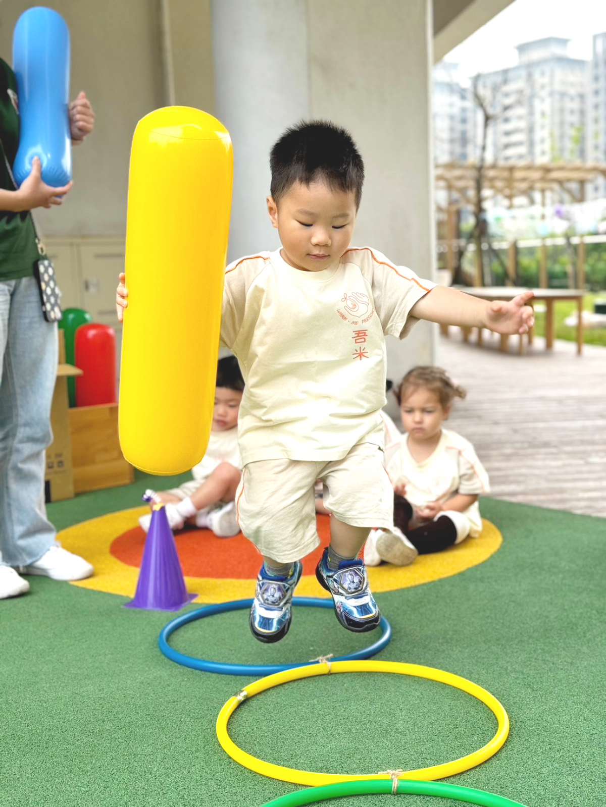 兒 (11) 兒 (11)