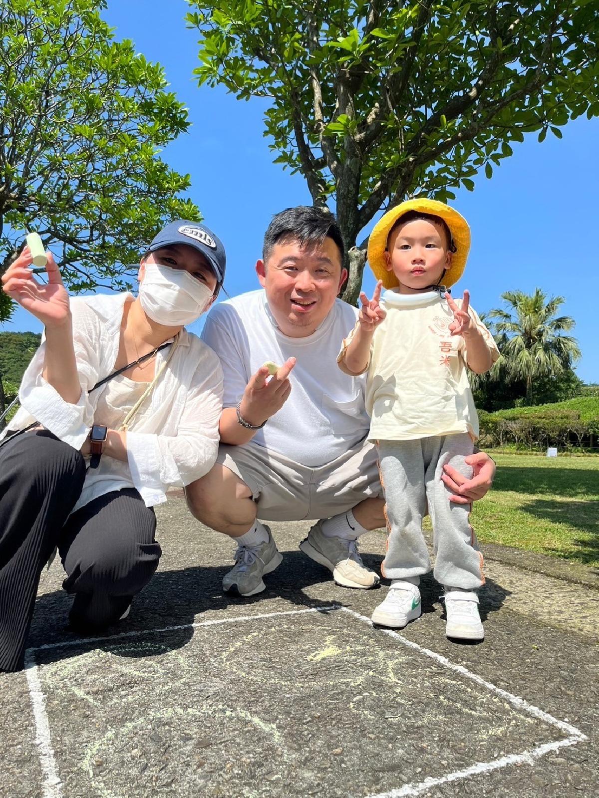 113.5月 (12) 113.5月 (12)
